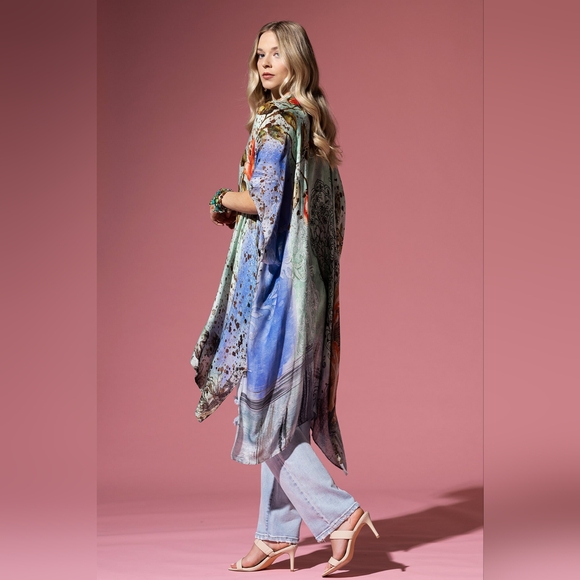 Floral Print Lightweight Kimono - Watercolor Effect Background - Soft & Silky - Picture 5 of 8